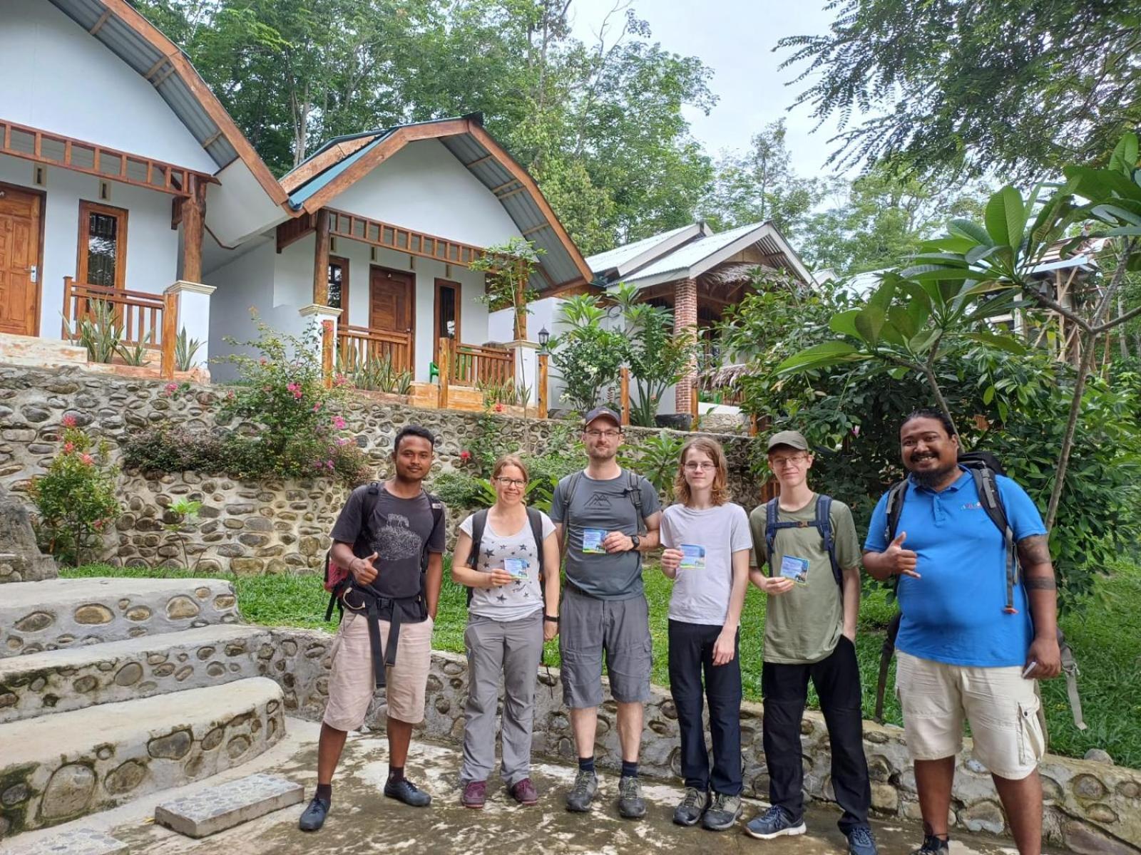 Asim Paris Guesthouse & Jungle Trekking Bukit Lawang Δωμάτιο φωτογραφία